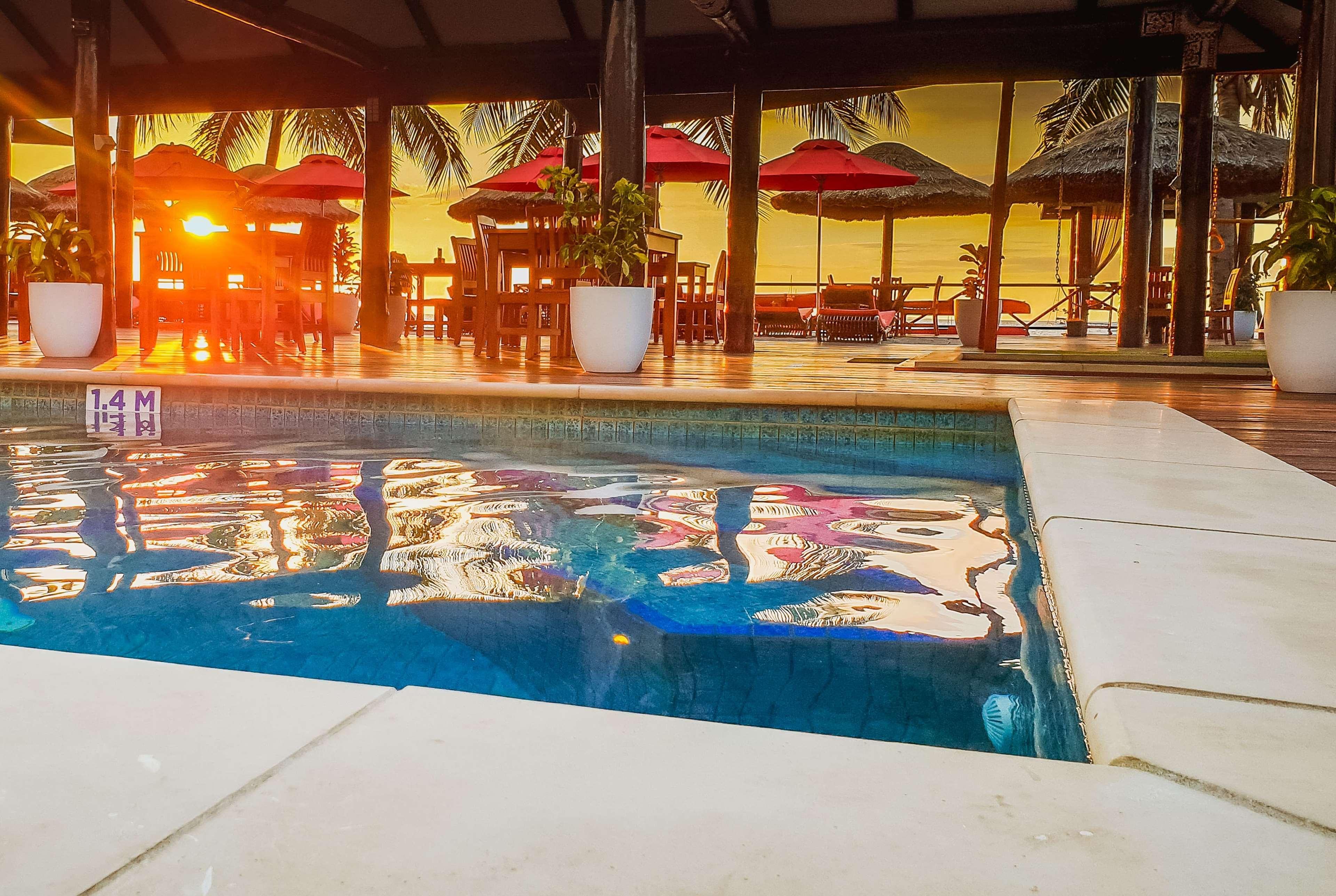 Ramada Suites Beach Resort Fiji Nadi Exterior foto