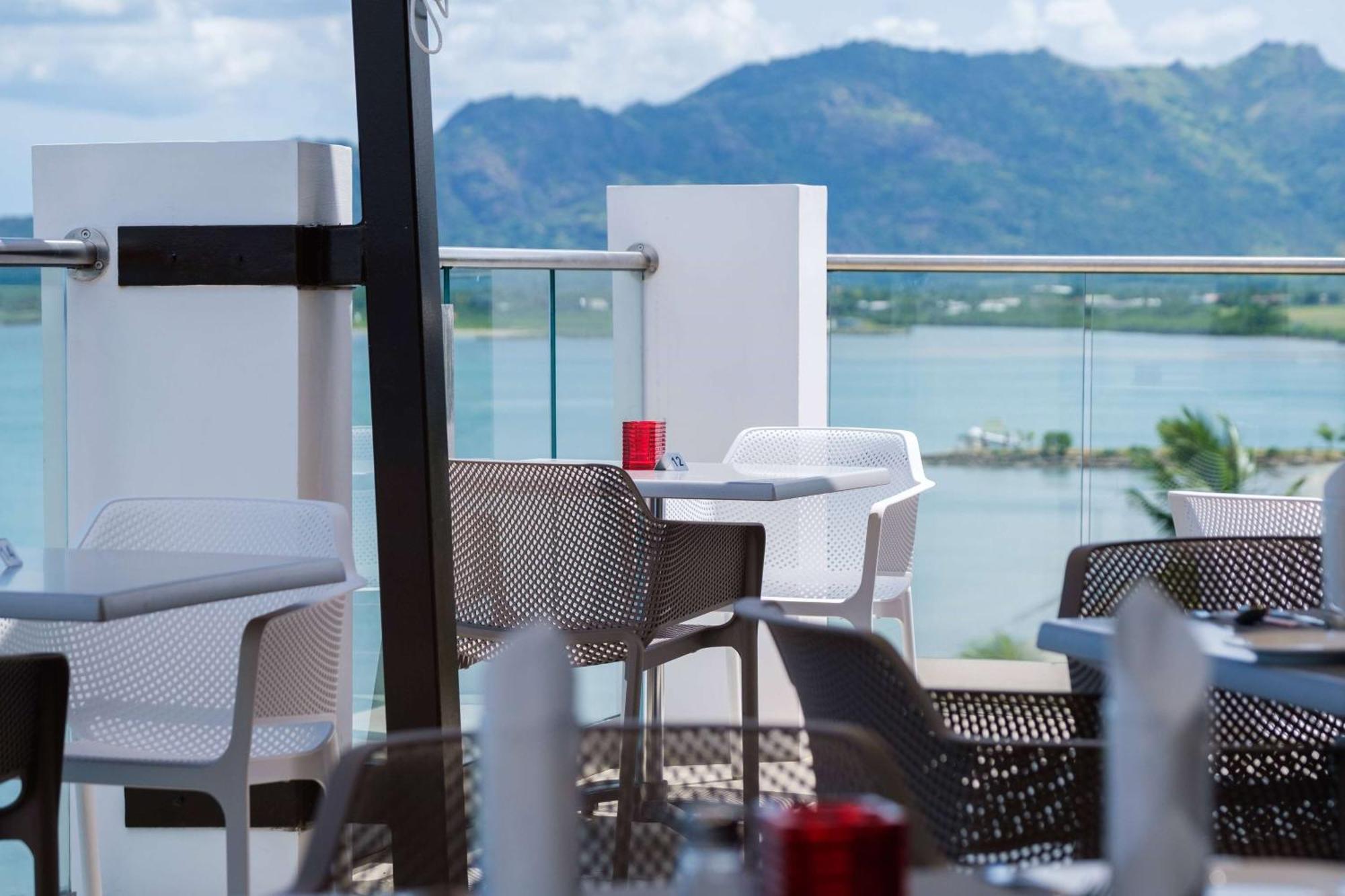 Ramada Suites Beach Resort Fiji Nadi Exterior foto