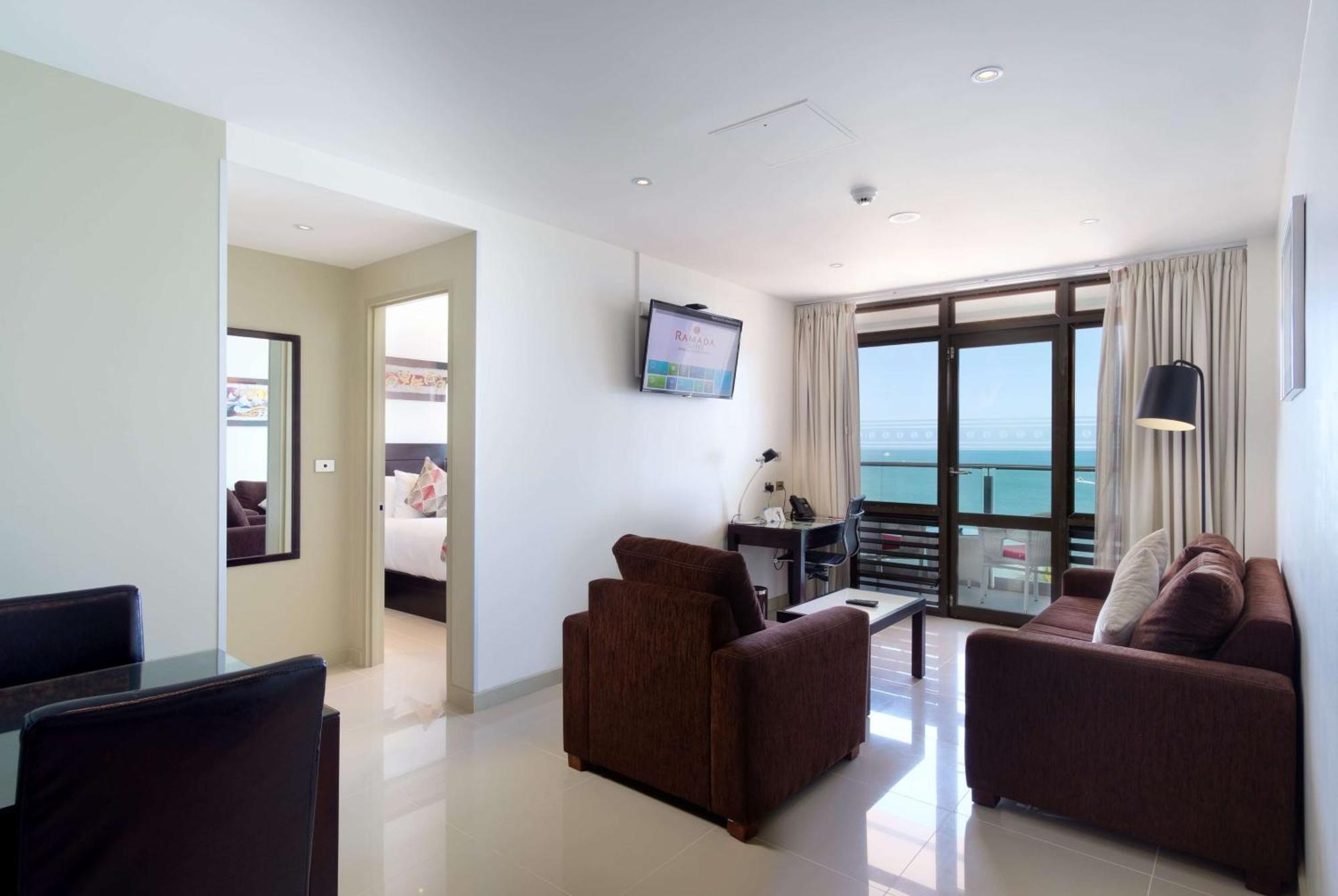 Ramada Suites Beach Resort Fiji Nadi Exterior foto