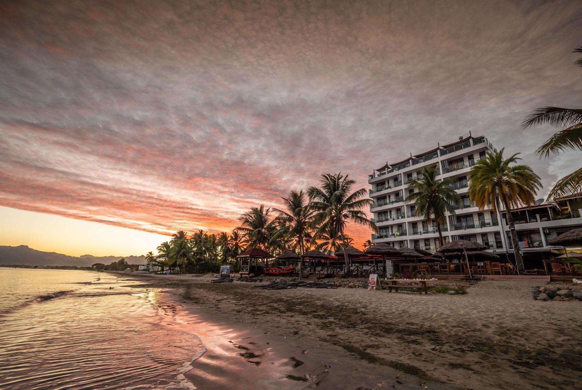 Ramada Suites Beach Resort Fiji Nadi Exterior foto